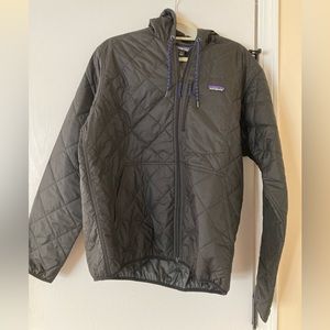 Men’s Patagonia quilted bomber jacket